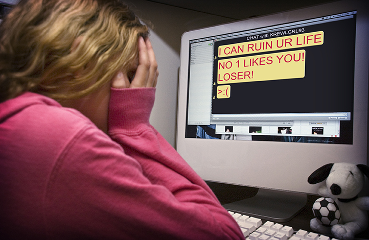 How to Detect Cyberbullying in Adolescence