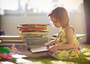 how to develop interest in reading books